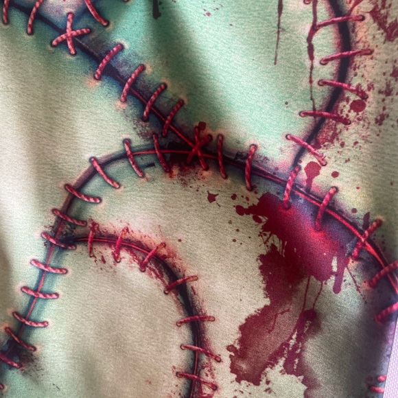 Blackmilk Clothing Museum Zombie Leggings NEW WITHOUT TAGS MEDIUM - Picture 4 of 4